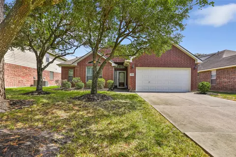 26924 Manor Falls Dr, Kingwood, TX 77339
