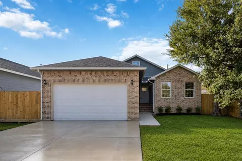 3205 Nebraska St, Baytown, TX 77520