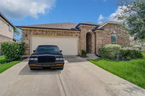 14126 Harmony Ridge Trl, Pearland, TX 77584