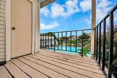 3708 Woodchase Dr #68, Houston, TX 77042