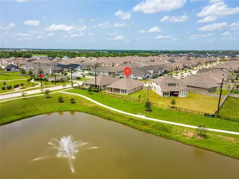 5003 Park Willow Dr, Manvel, TX 77578