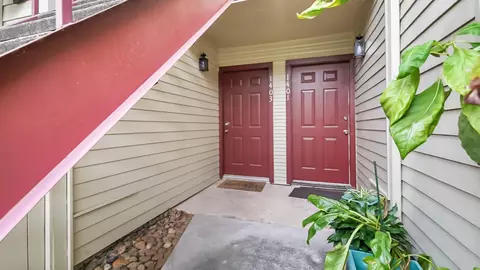 2120 El Paseo St #1403, Houston, TX 77054