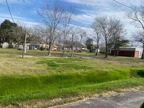 tbd Plum St, Bedias, TX 77831