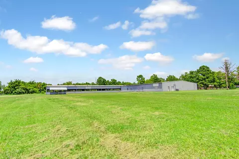 8458 Fm 1960, Dayton, TX 77535