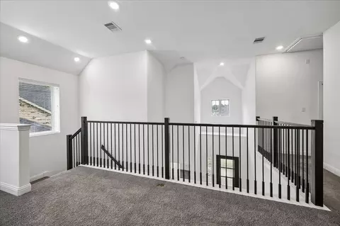 Entry Way - 504 Sage Timbers Ln, Pinehurst, TX 77362 photo 5 of 5