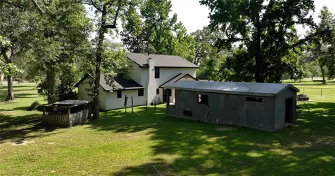 Exterior - 11291 Darby-2 Loop # -2, Conroe, TX 77385 photo 9 of 10