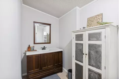 Bath - 11291 Darby Loop # -3, Conroe, TX 77385 photo 6 of 7