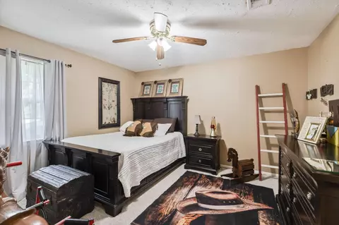 Bedroom - 11291 Darby Loop # -3, Conroe, TX 77385 photo 4 of 11
