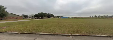 4124 Timber Leaf Ct, Port Arthur, TX 77642