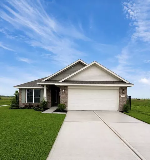 2064 Emerald Lake Trl, Dayton, TX 77535