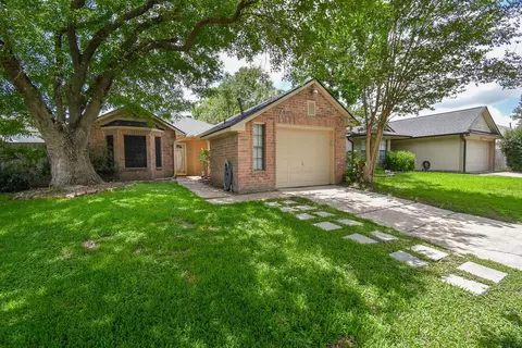 20307 Linden Tree Dr, Katy, TX 77449