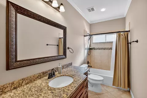 Bath - 17102 Leon Ct, Splendora, TX 77372 photo 3 of 3
