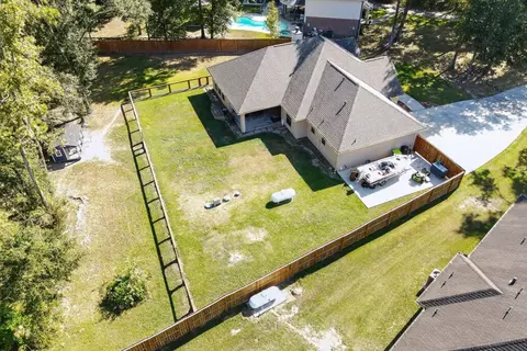 View/Area - 17102 Leon Ct, Splendora, TX 77372 photo 2 of 5