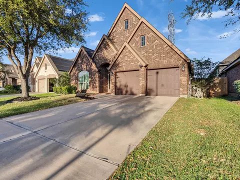 3719 Cibolo Ct, Pearland, TX 77584