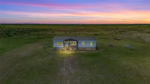 21550 Wilber Rd, Hamshire, TX 77622