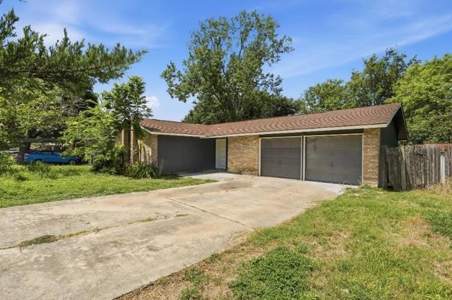 5222 Charolais Dr, San Antonio, TX 78247