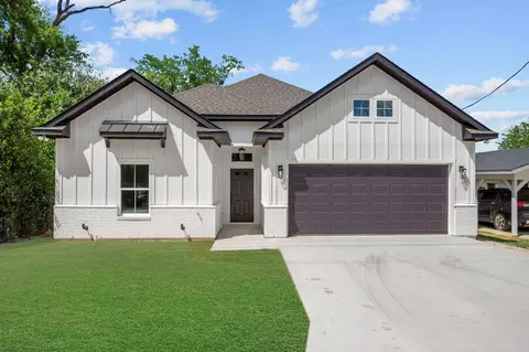 Exterior - 312 Morehead St E, Franklin, TX 77856 photo 1 of 1