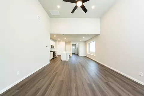 Living - 2308 Pipefish Dr, Conroe, TX 77384 photo 3 of 4