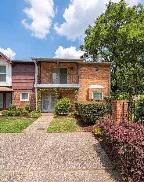 1789 Saxony Ln, Houston, TX 77058