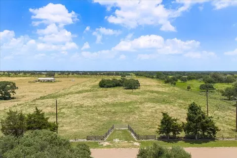 7260 Goehring Rd, Ledbetter, TX 78946