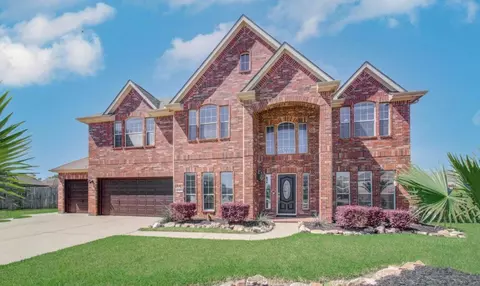 2402 Leslie Ln, Deer Park, TX 77536