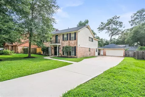 Exterior - 600 Hampton Hall Ln, Conroe, TX 77302 photo 5 of 7
