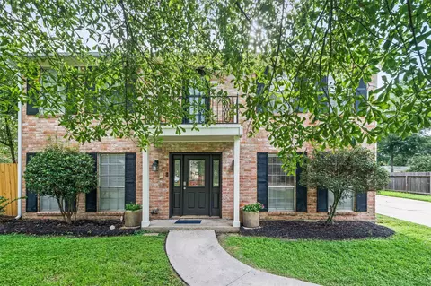 Exterior - 600 Hampton Hall Ln, Conroe, TX 77302 photo 3 of 7