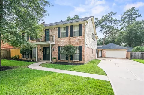 Exterior - 600 Hampton Hall Ln, Conroe, TX 77302 photo 2 of 7