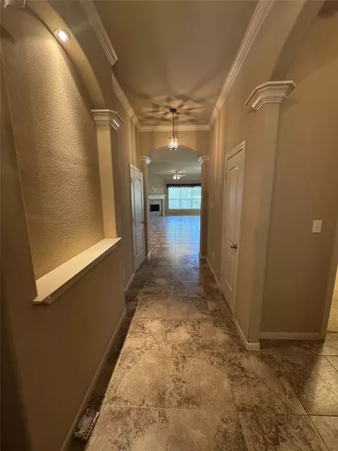10502 Twin Circles Dr, Montgomery, TX 77356
