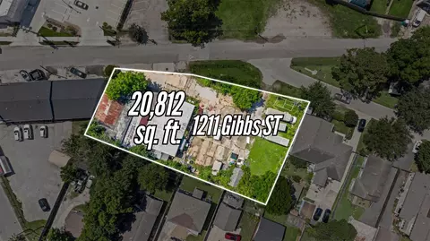 1211 Gibbs St, Houston, TX 77009