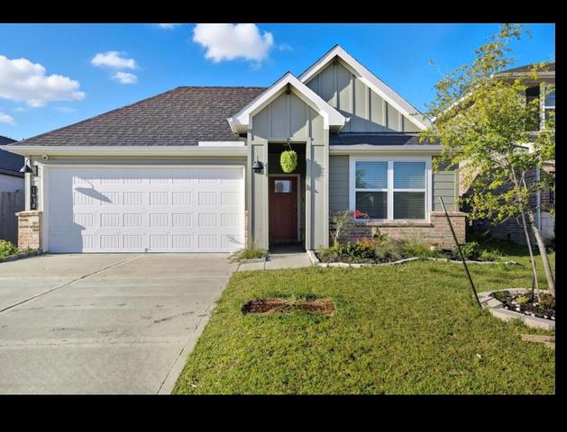 1638 Westway Dr, Fresno, TX 77545