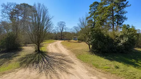 5120 Fm 1374 Rd, Huntsville, TX 77340