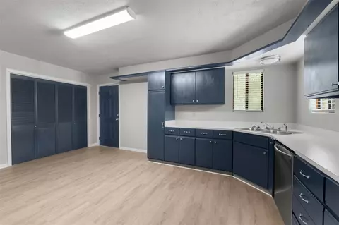Kitchen - 5 Top Flite Ln, Trinity, TX 75862 photo 1 of 3
