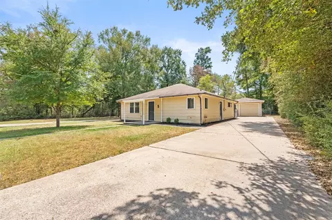 Exterior - 5 Top Flite Ln, Trinity, TX 75862 photo 3 of 7