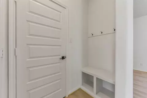 Entry Way - 4221 Red Cedar Ring Ln, Pinehurst, TX 77362 photo 4 of 4