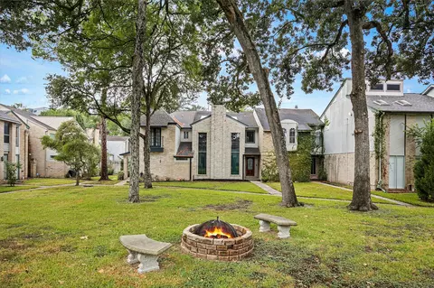 664 N Eldridge Pkwy, Houston, TX 77079