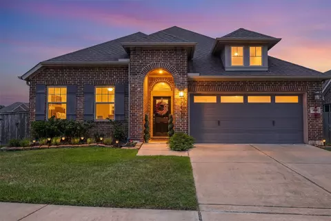 450 Beach Rose Xing, Crosby, TX 77532