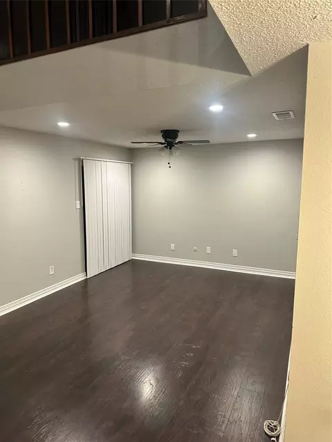 3662 Ocee St, Houston, TX 77063