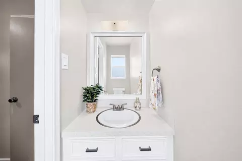 Bath - 6507 Spring Leaf Dr, Spring, TX 77379 photo 1 of 7
