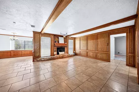 Living - 6507 Spring Leaf Dr, Spring, TX 77379 photo 2 of 6