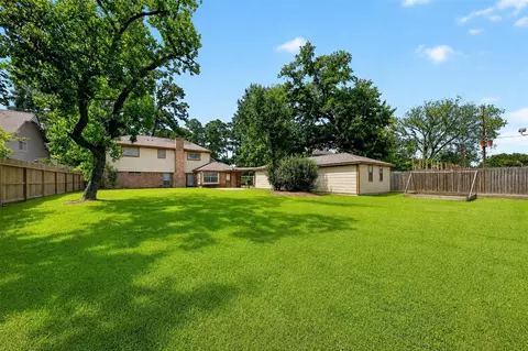 Exterior - 6507 Spring Leaf Dr, Spring, TX 77379 photo 8 of 10