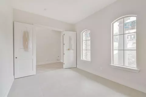 Bedroom - 40 Trellis Ct, Conroe, TX 77304 photo 1 of 3