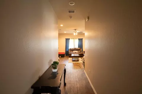 930 Bright Lotus Ln, Rosharon, TX 77583