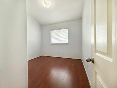 Bedroom - 2910 Lemmingham Dr, Spring, TX 77388 photo 4 of 9