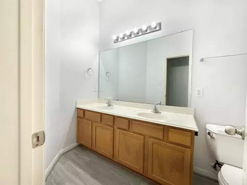 Bath - 2910 Lemmingham Dr, Spring, TX 77388 photo 1 of 5