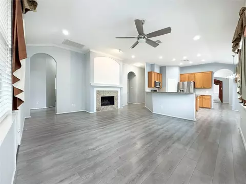 Living - 2910 Lemmingham Dr, Spring, TX 77388 photo 5 of 6