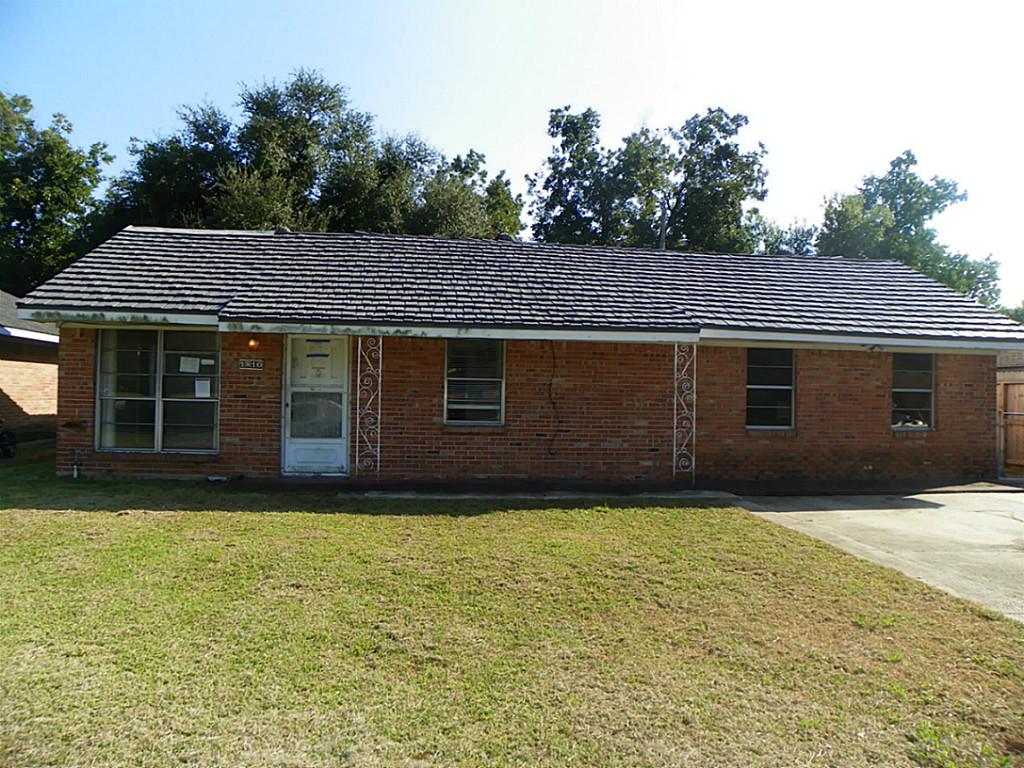 1810 Virginia Ln, Pasadena, TX 77502 photo 1