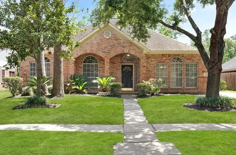 1722 Calmar Dr, Spring, TX 77386 photo 1