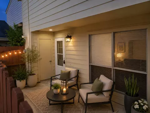 7855 Green Lawn Dr #7855, Houston, TX 77088