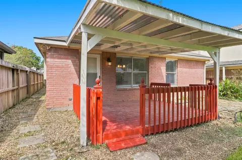 Exterior - 22906 Sherioaks Ln, Spring, TX 77389 photo 5 of 6
